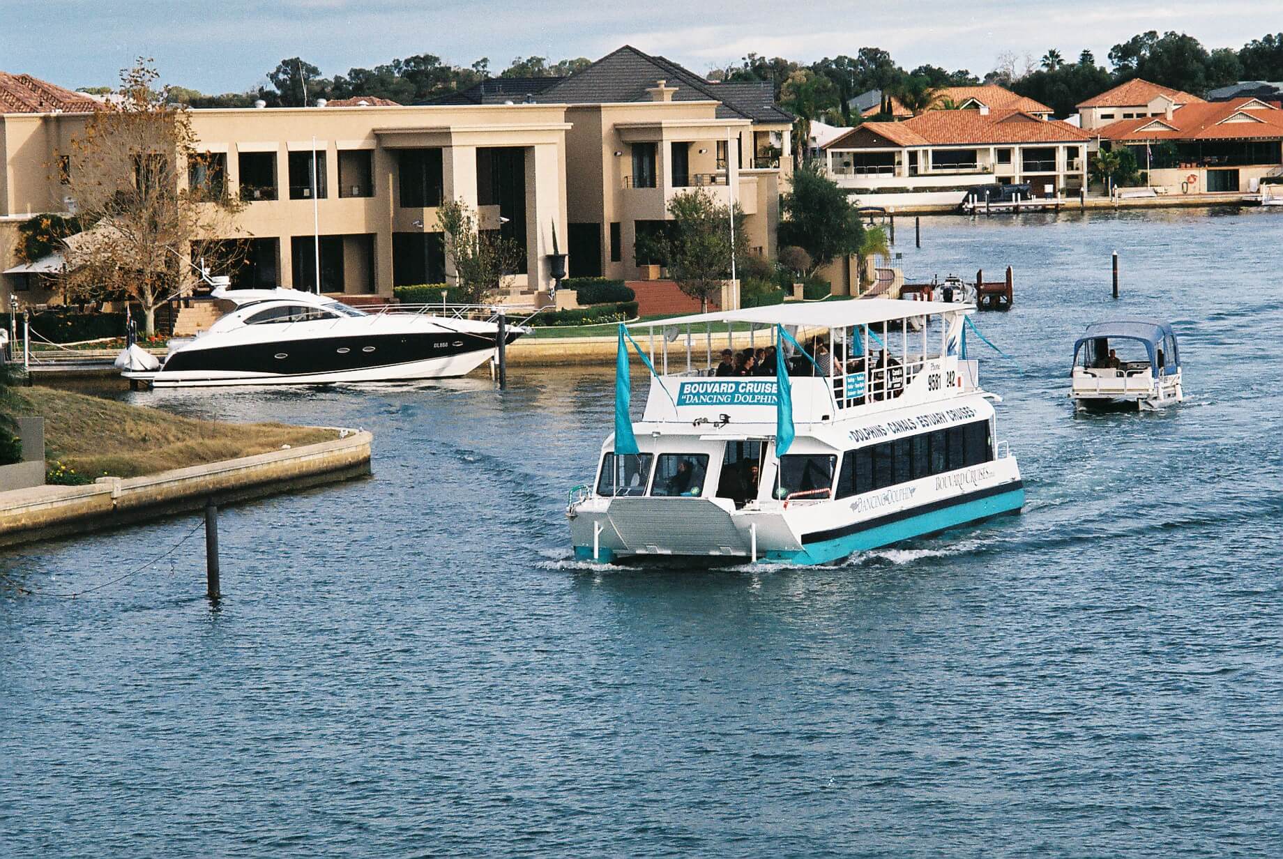 Mandurah Cruises Mandurah Cruises & Gift Shop